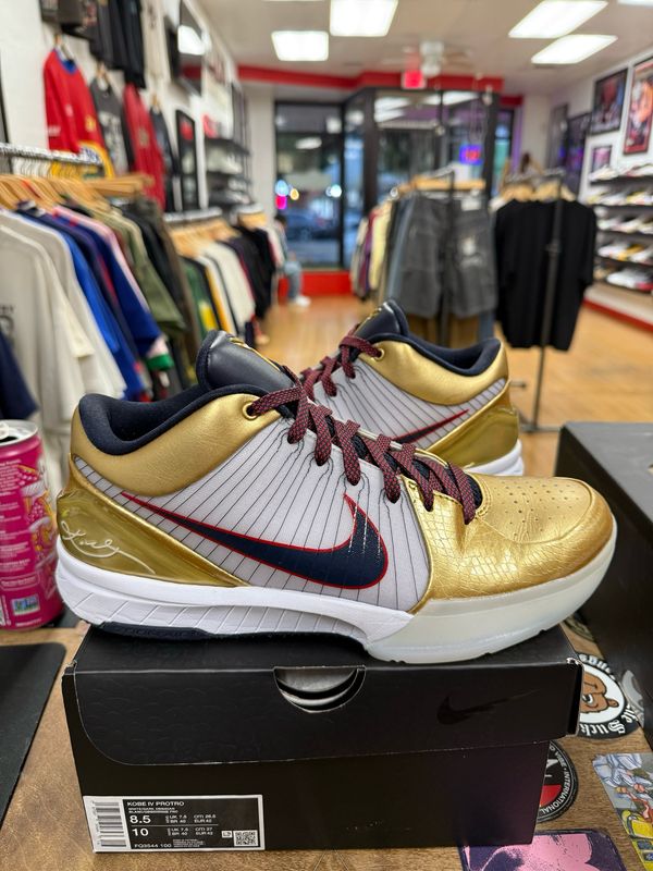 Pre Owned Nike Kobe 4 Protro Gold Medal (2024) Size 8.5