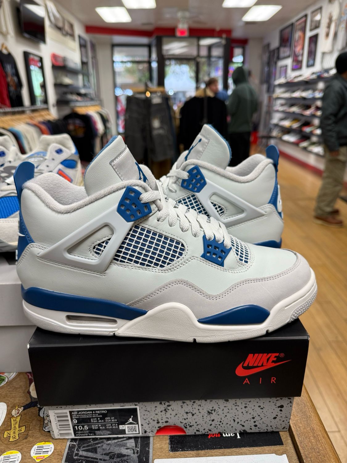 Jordan 4 Retro Military Blue (2024) Size 9 (WORN)
