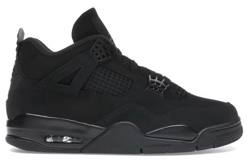 DS Jordan 4 Retro Black Cat (2025) Size 13