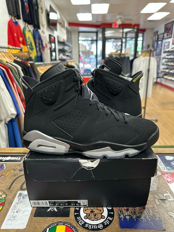 Jordan 6 Retro Chrome Size 9.5 (WORN)