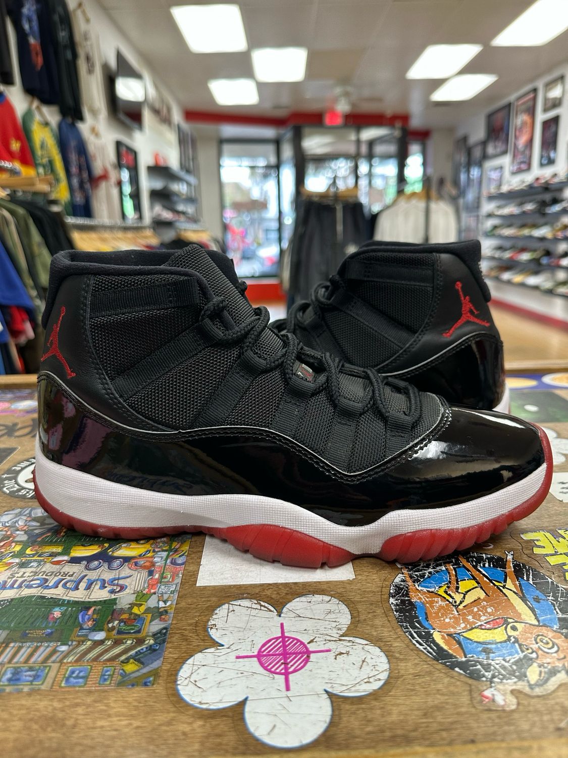 Jordan 11 Retro Playoffs Bred (2019) Size 9.5 (WORN)(NO BOX)