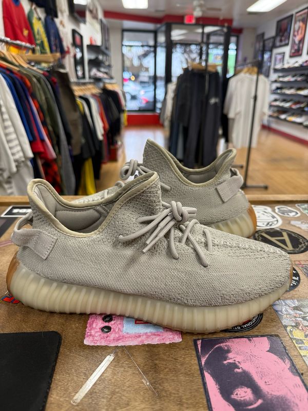 adidas Yeezy Boost 350 V2 Sesame Size 10 (WORN)(NO BOX)