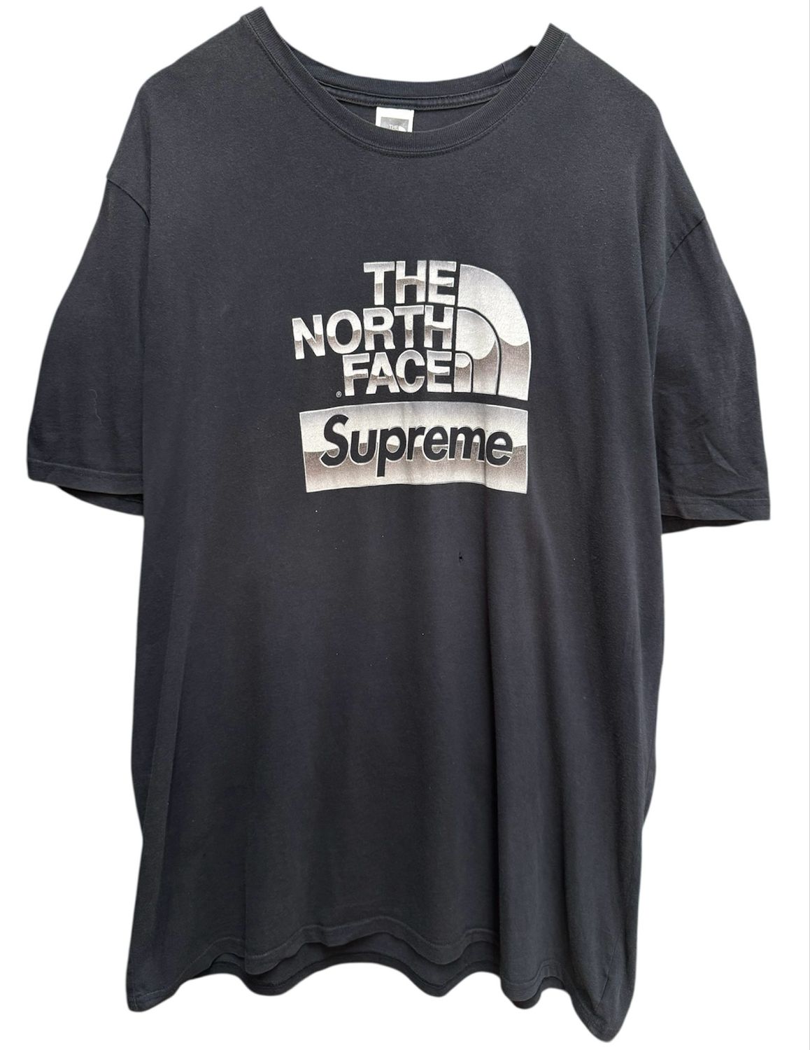Pre Owned Supreme The North Face Metallic Logo T-shirt Black SIze XL