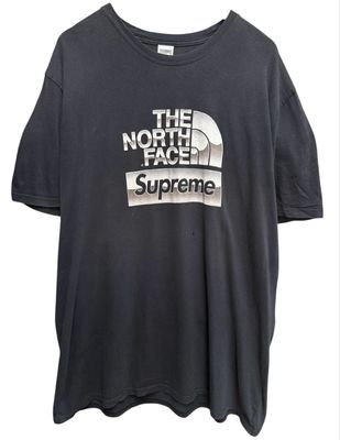 Pre Owned Supreme The North Face Metallic Logo T-shirt Black SIze XL