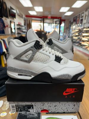 Jordan 4 Retro White Cement (2025) Size 10 (Lightly Worn)