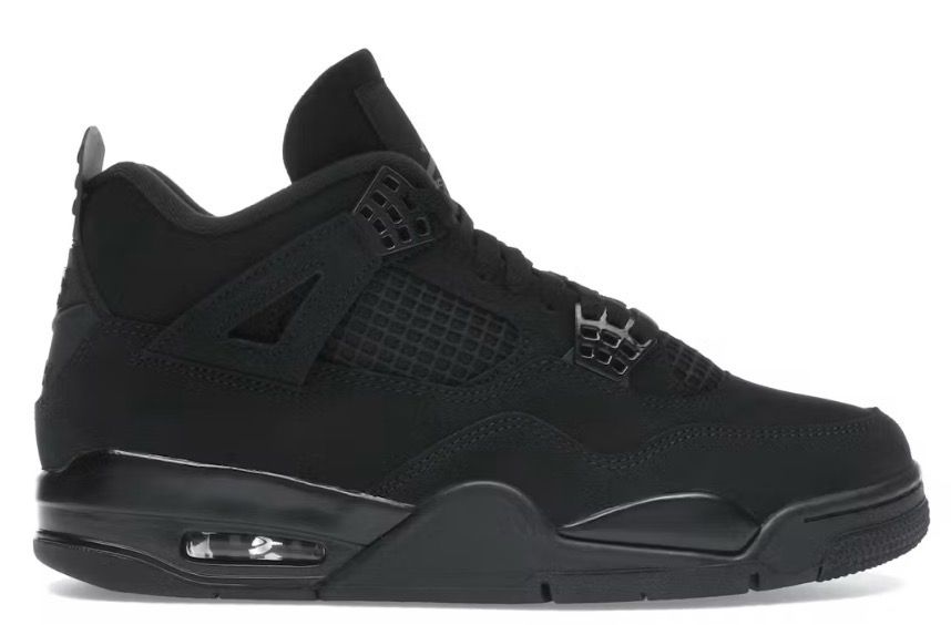 DS Jordan 4 Retro Black Cat (2025) Size 9