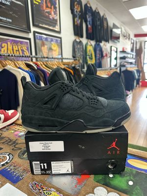 Pre-Owned Jordan 4 Retro Kaws Black Size 11