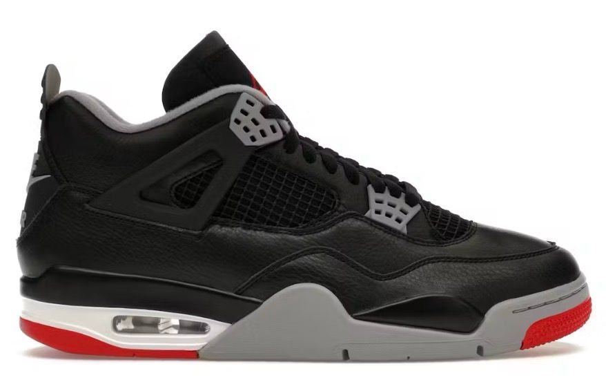 DS Jordan 4 Retro Bred Reimagined Size 11