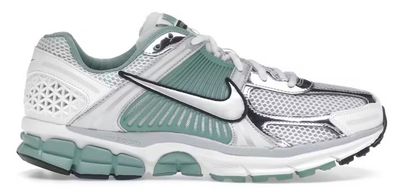 DS Nike Zoom Vomero 5 Cannon Size 7W,5,5M