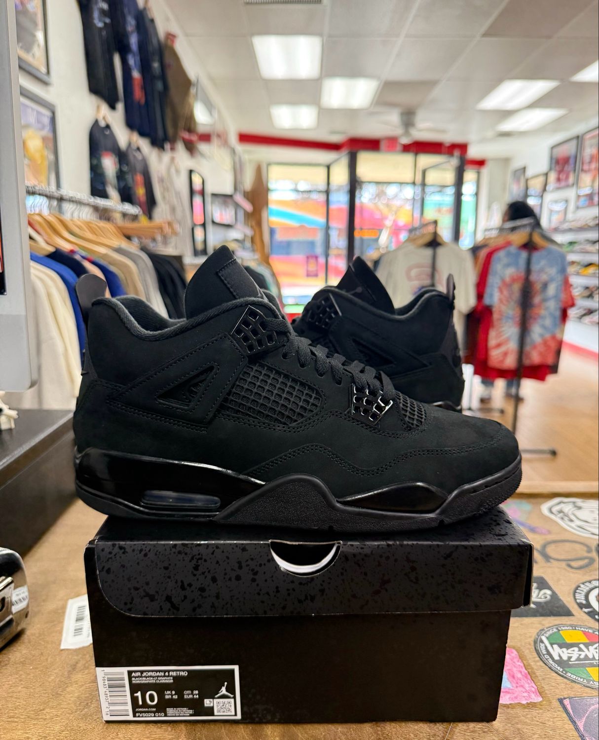 Jordan 4 Retro Black Cat (2025) Size 10 (Lightly Worn)