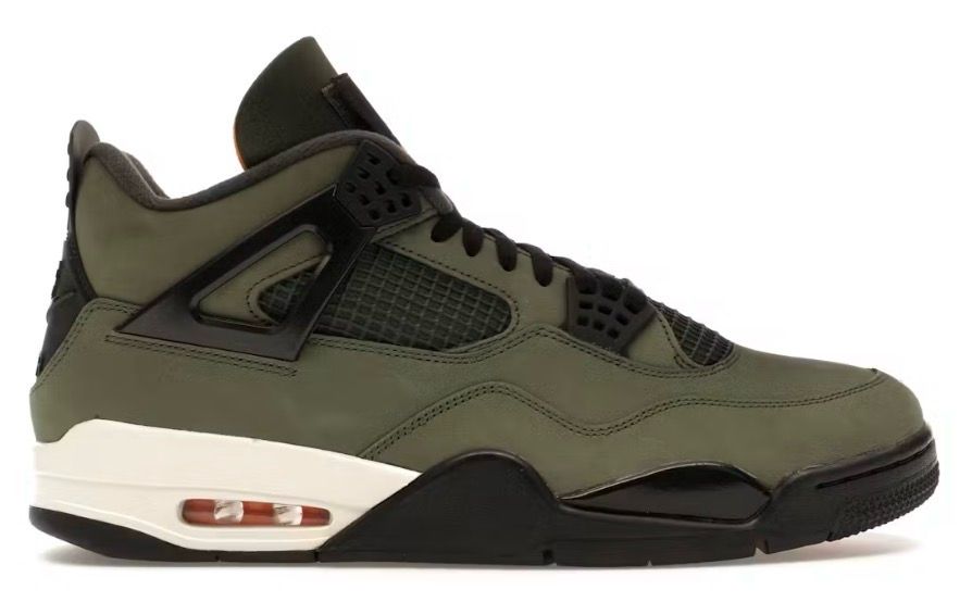 DS Jordan 4 Retro OG SP Undefeated (2025) Size 11.5