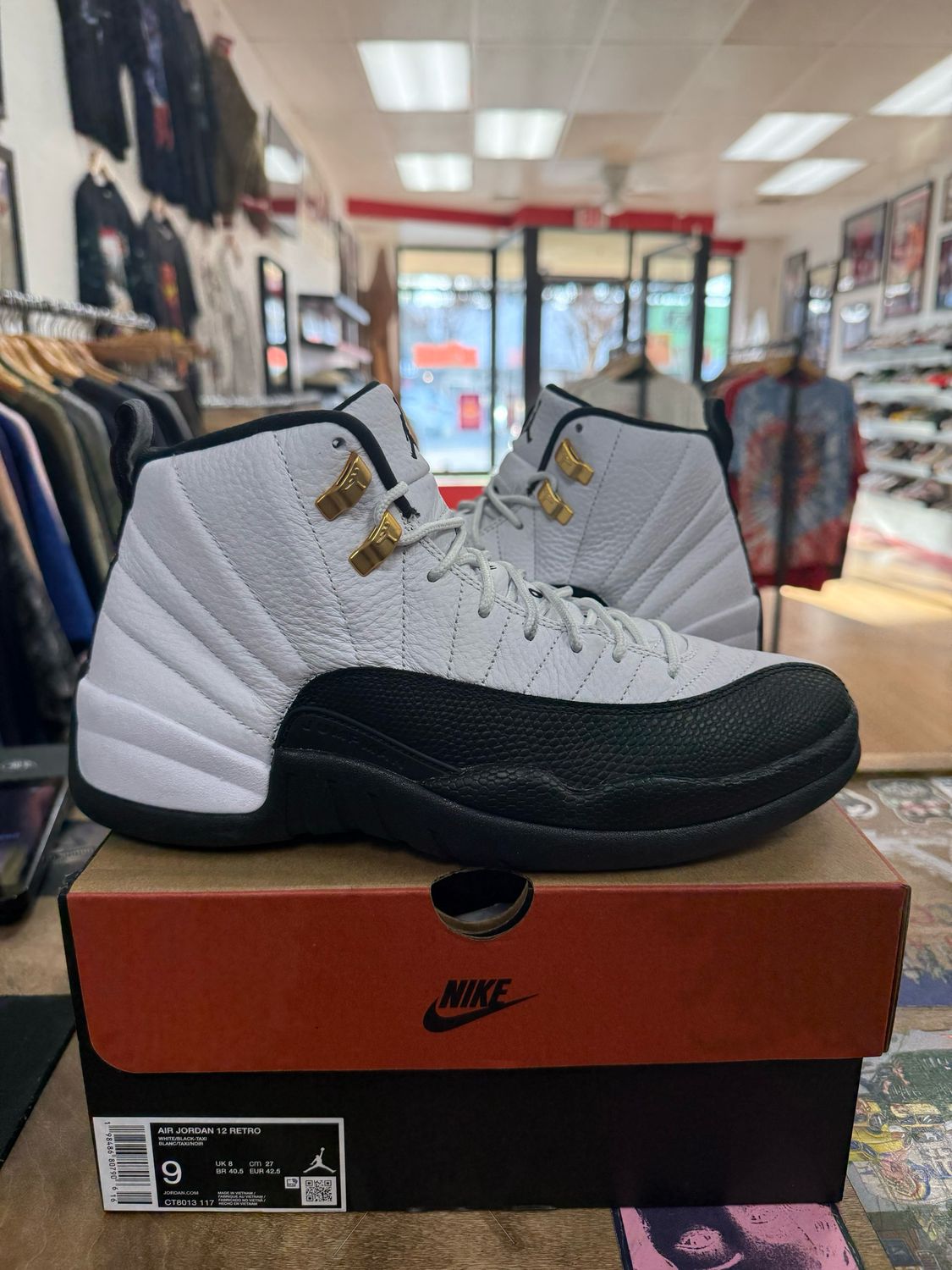 Pre Owned Jordan 12 Retro Taxi (2025) Size 9
