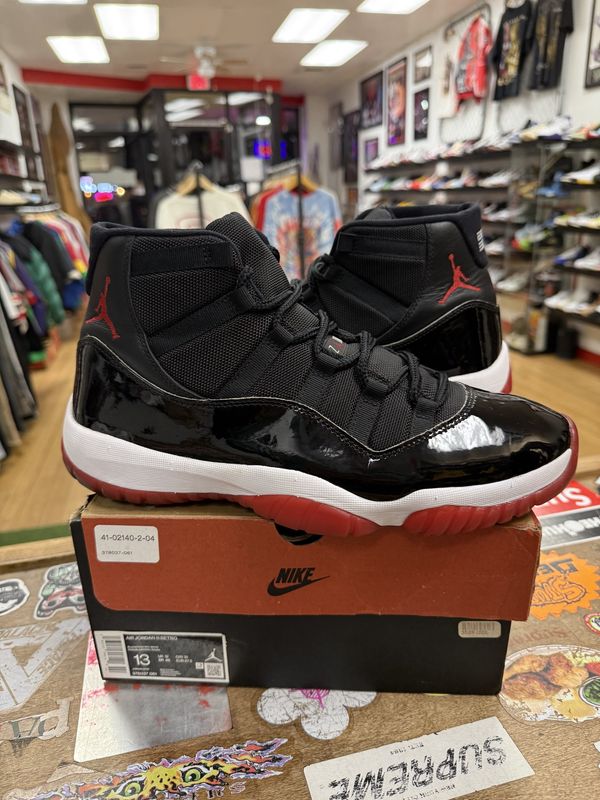 Jordan 11 Retro Playoffs Bred (2019) Size 13 (WORN)