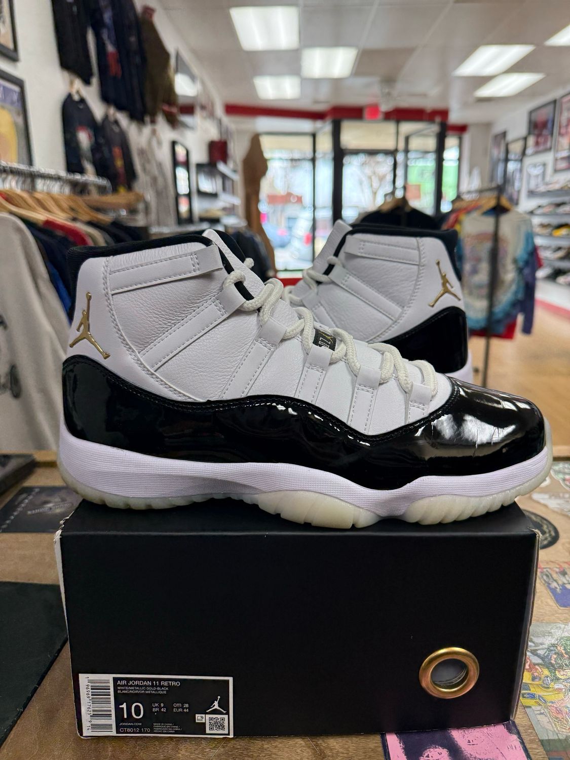 Pre Owned Jordan 11 Retro DMP Gratitude (2023) Size 10