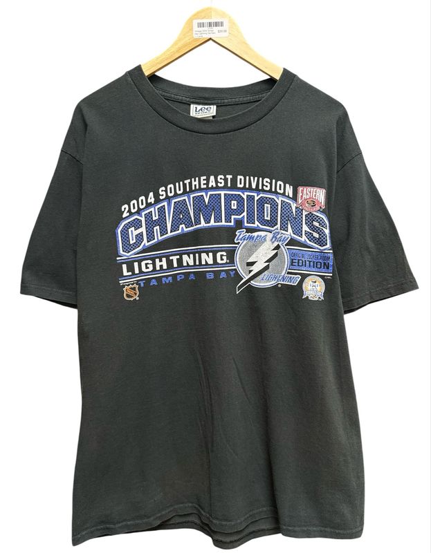 Vintage 2004 Tampa bay Lightning Tee Size L