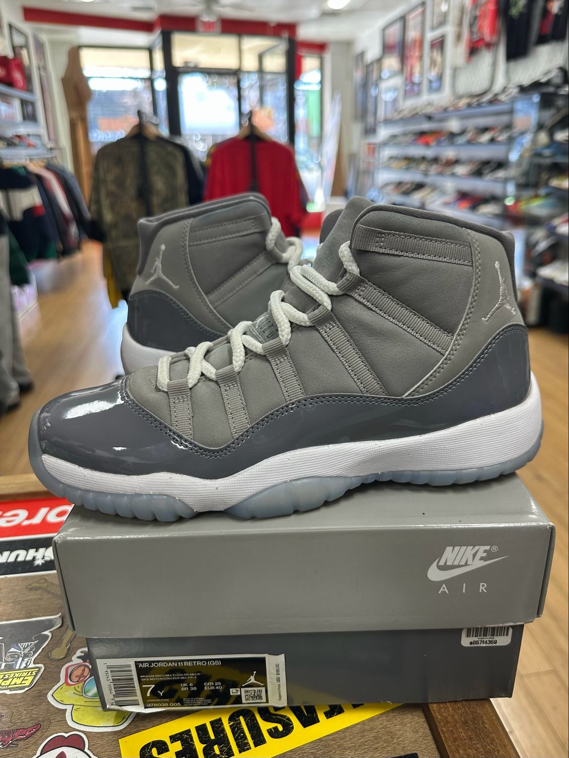 Pre Owned Jordan 11 Retro Cool Grey (2021) (GS) Size 7Y, Size: 7Y
