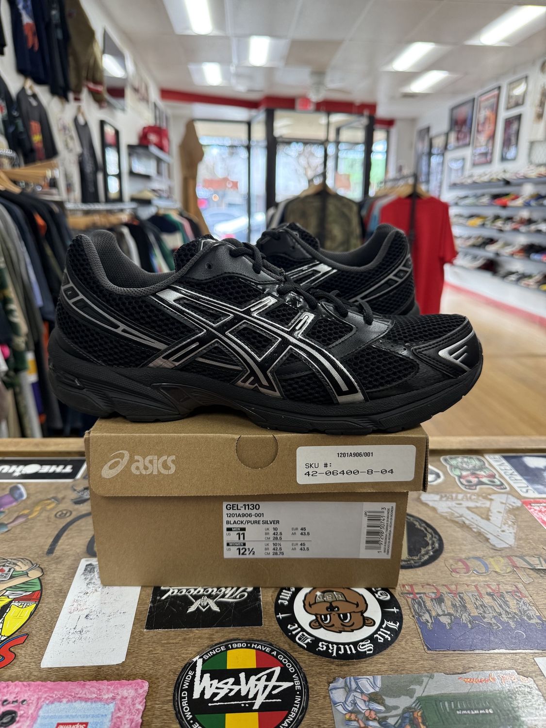 ASICS Gel-1130 Black Pure Silver Size 11 (WORN)