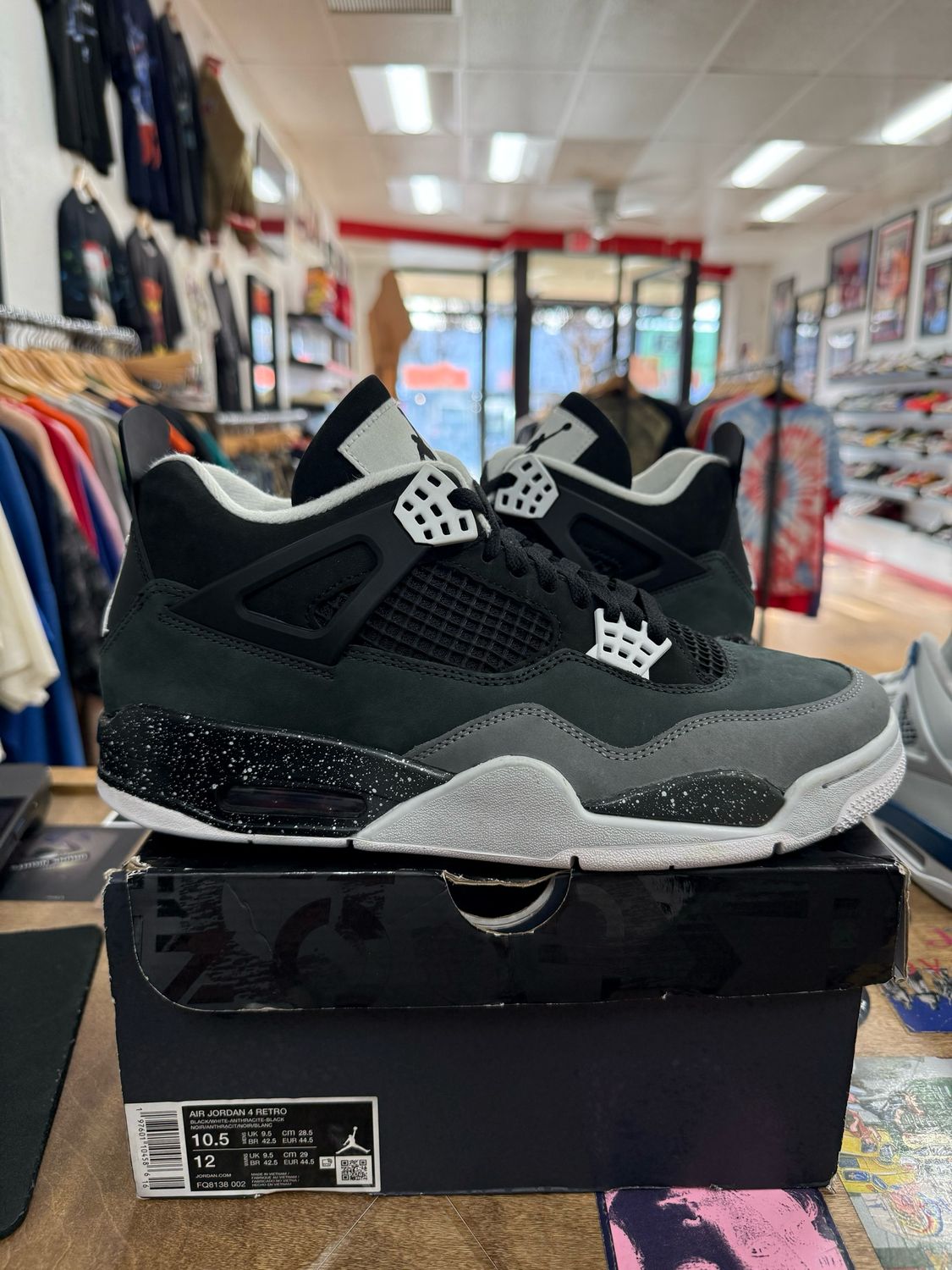 Pre Owned Jordan 4 Retro Fear (2024) Size 10.5