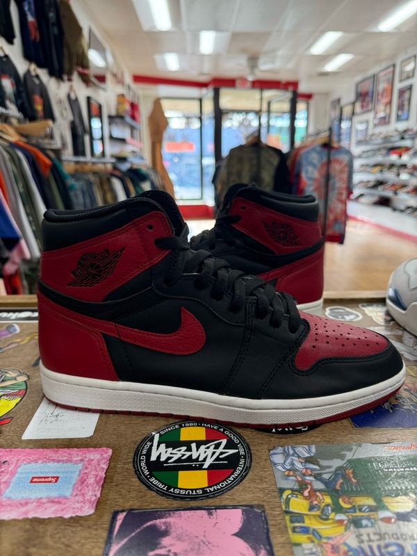 Lightly Worn Jordan 1 Retro High Bred Banned (2016) Size 10 *NO BOX*