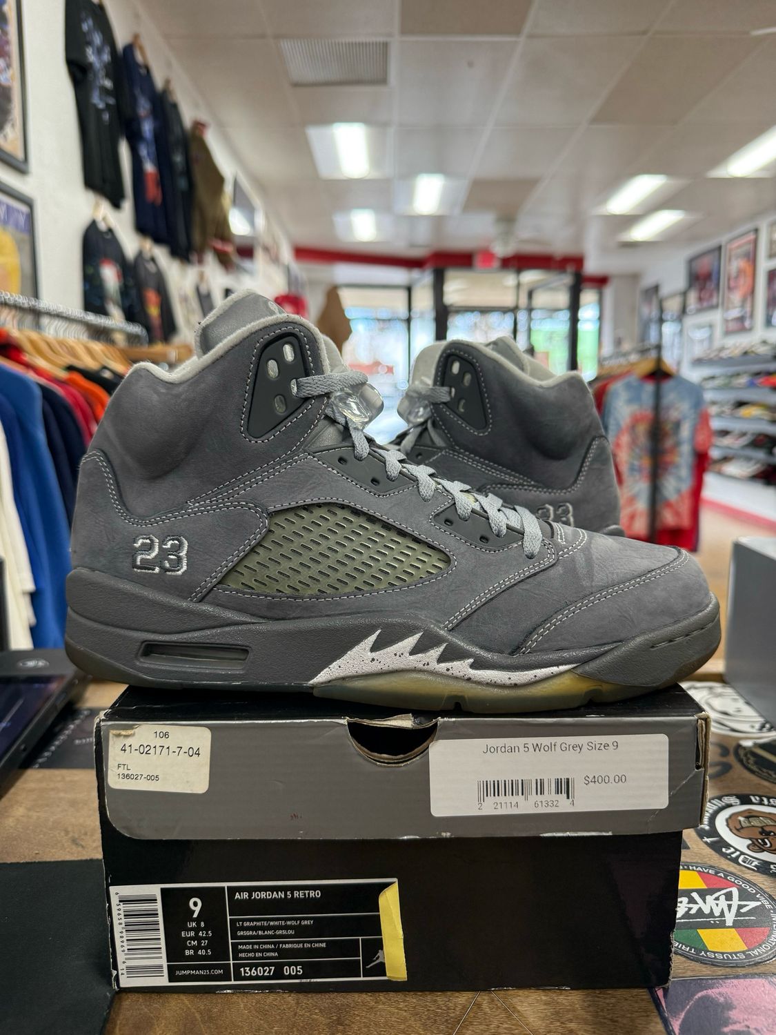 Pre Owned Jordan 5 Retro Wolf Grey (2011) Size 9