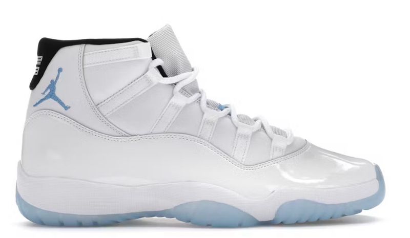 DS Jordan 11 Retro Legend Blue (2024) Size 9.5