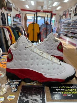 Pre Owned Jordan 13 Retro Cherry (2010) *NO BOX*