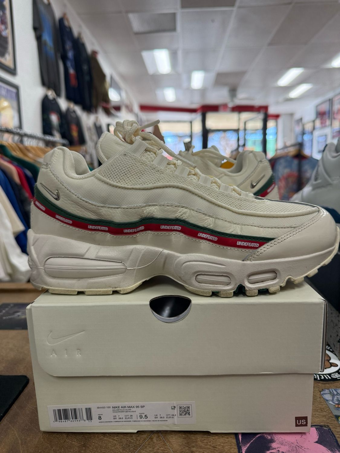 Pre Owned Nike Air Max 95 SP Undefeated Sail Size 8