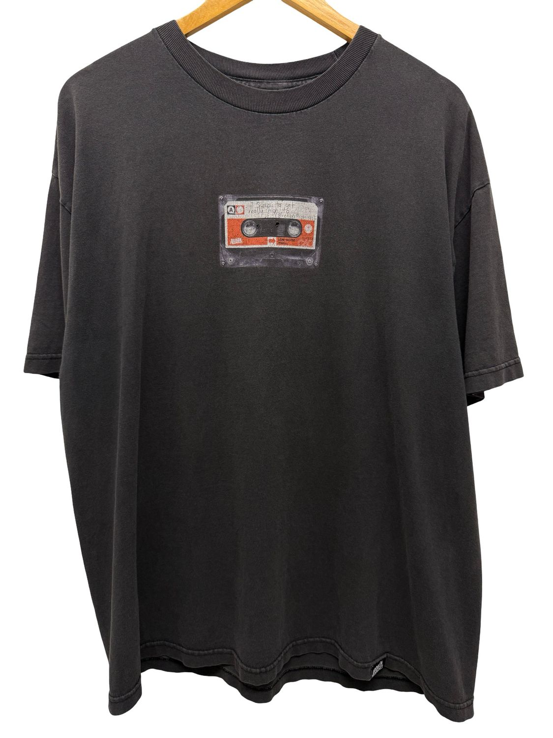 Vintage Broken Promises Tee Size XL