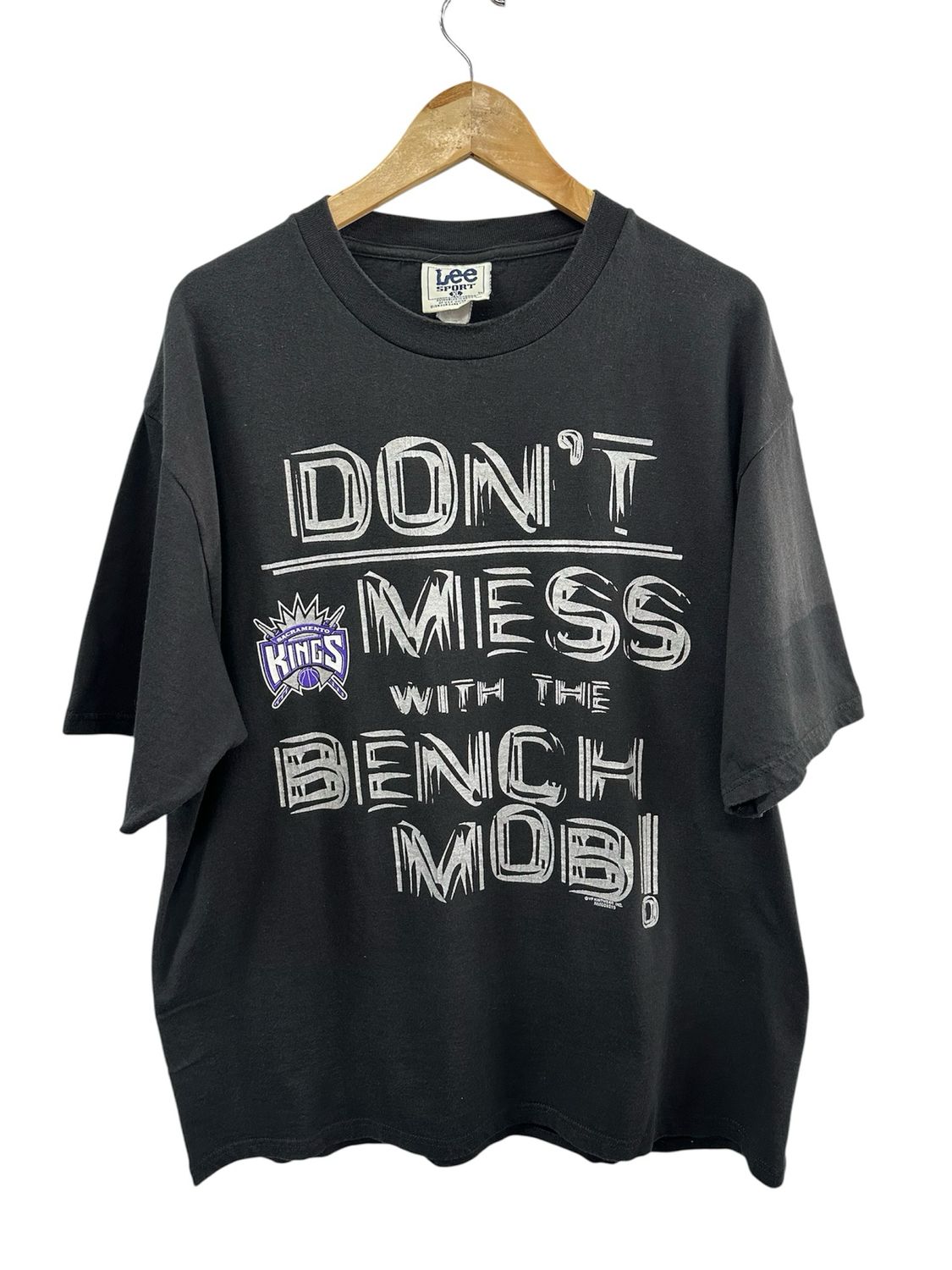 Vintage Sac Kings Tee Size XL