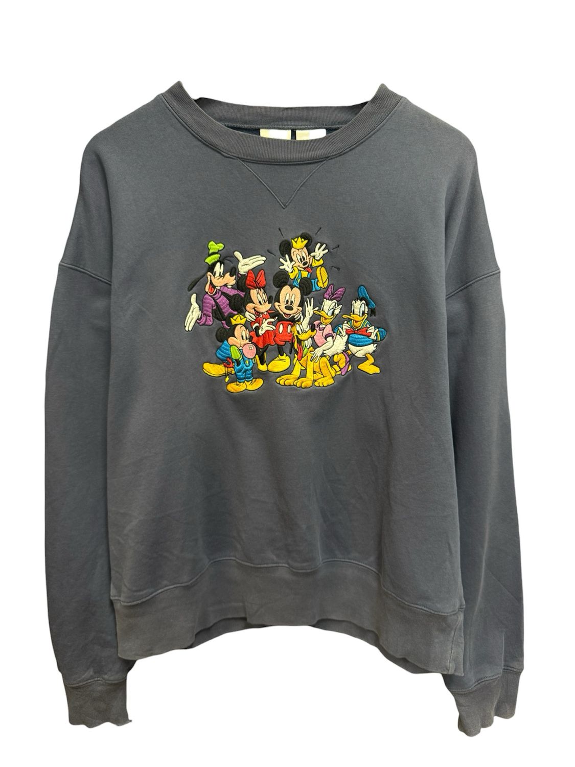 Vintage Disney Embroidered Crewneck Size Medium
