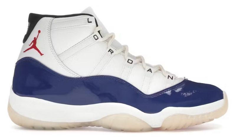DS Jordan 11 Retro Rare Air  Size 10.5