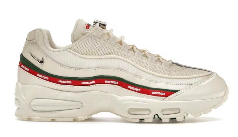 Nike Air Max 95 SP Undefeated Sail Size 9.5(NEW)