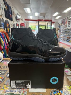 Jordan 11 Retro Gamma Blue (2025) Size 9 (Lightly Worn)