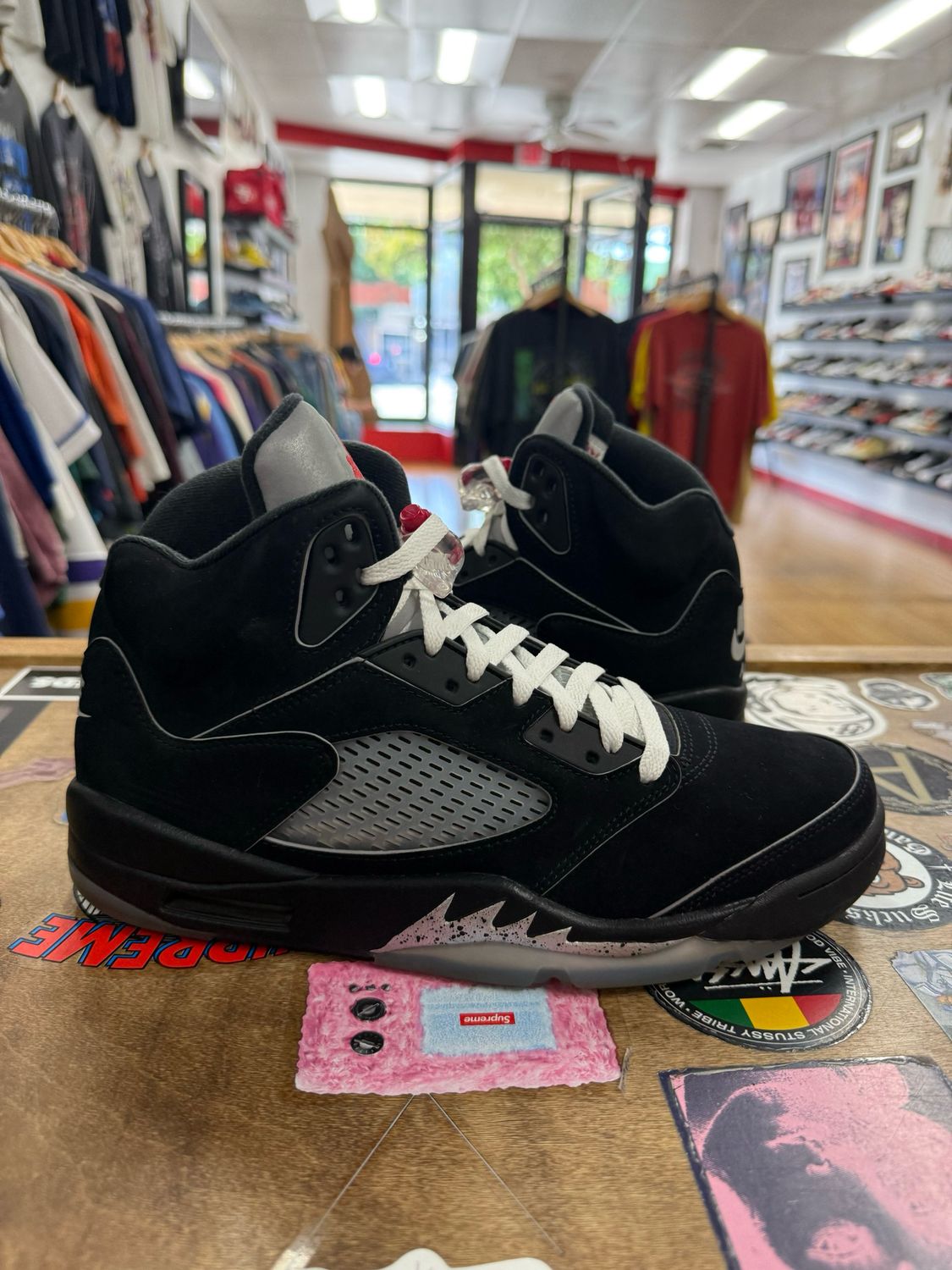 Pre Owned Jordan 5 Retro OG Black Metallic Reimagined Size 9.5 *NO BOX*