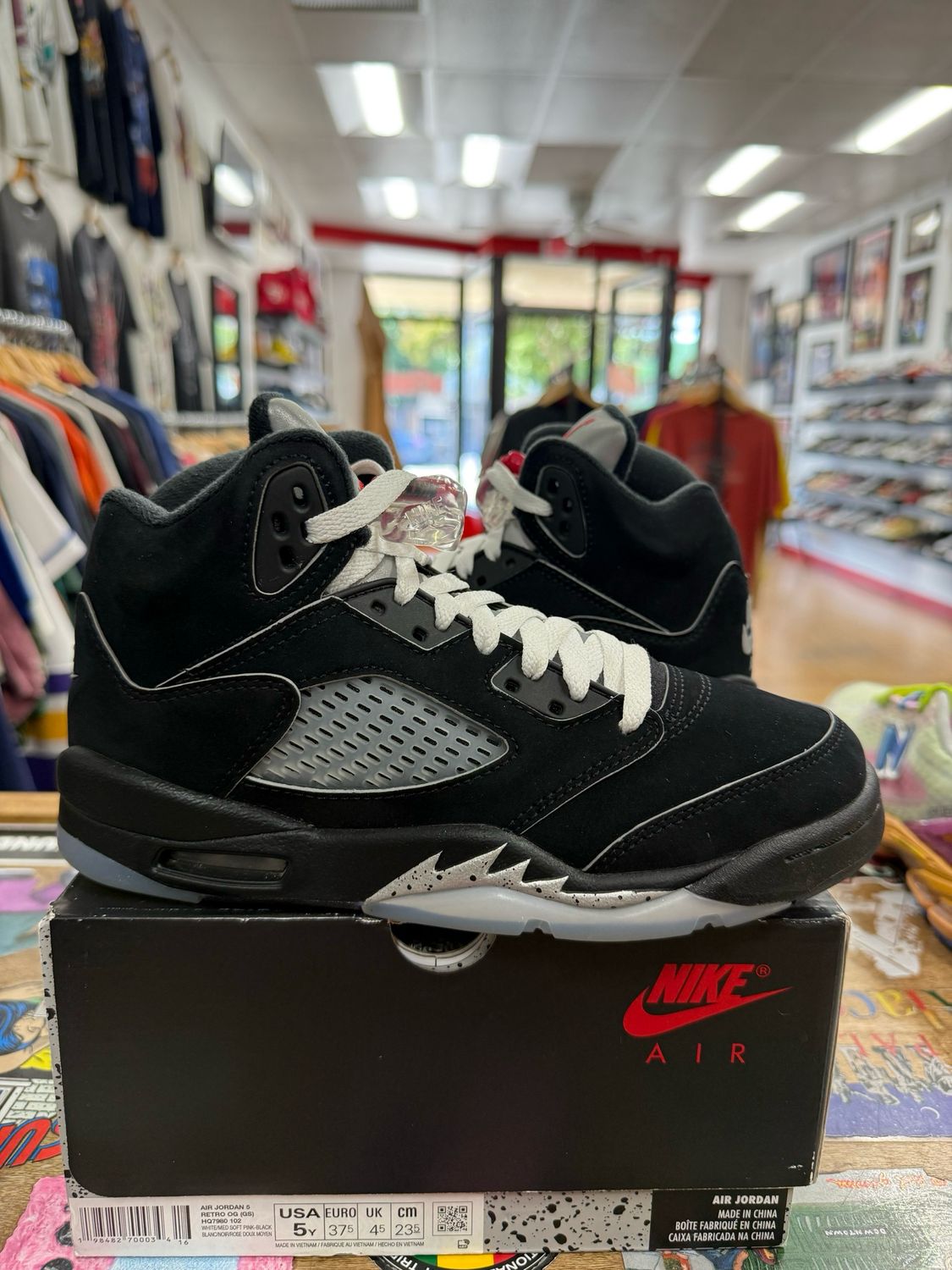 Lightly Worn Jordan 5 Retro OG Black Metallic Reimagined (GS) Size 4.5Y * REP BOX*