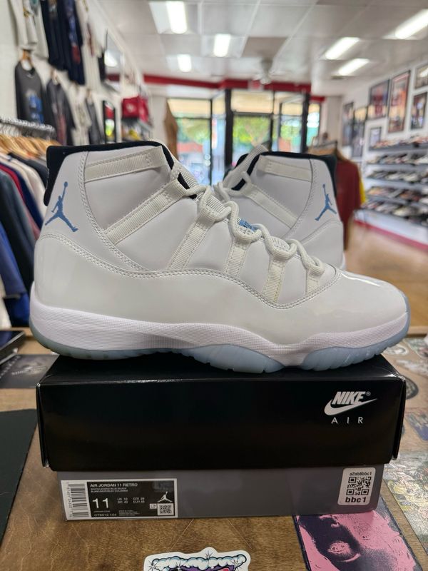Jordan 11 Retro Legend Blue (2024) Size 11 (WORN)