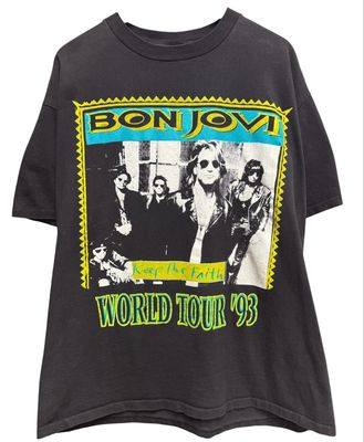90's Bon Jovi Tee Size XL