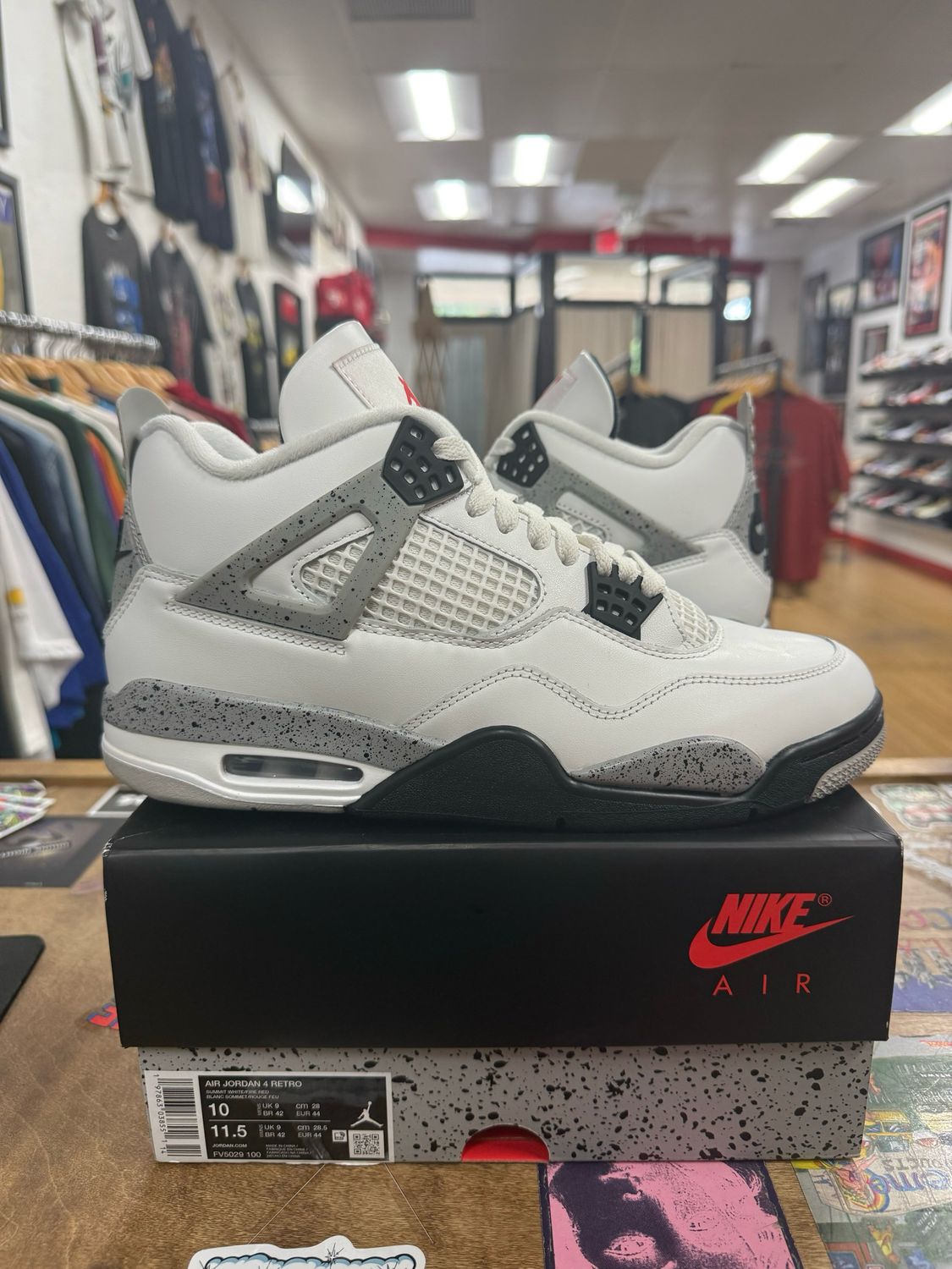 Lightly Worn Jordan 4 Retro White Cement (2025) Size 10