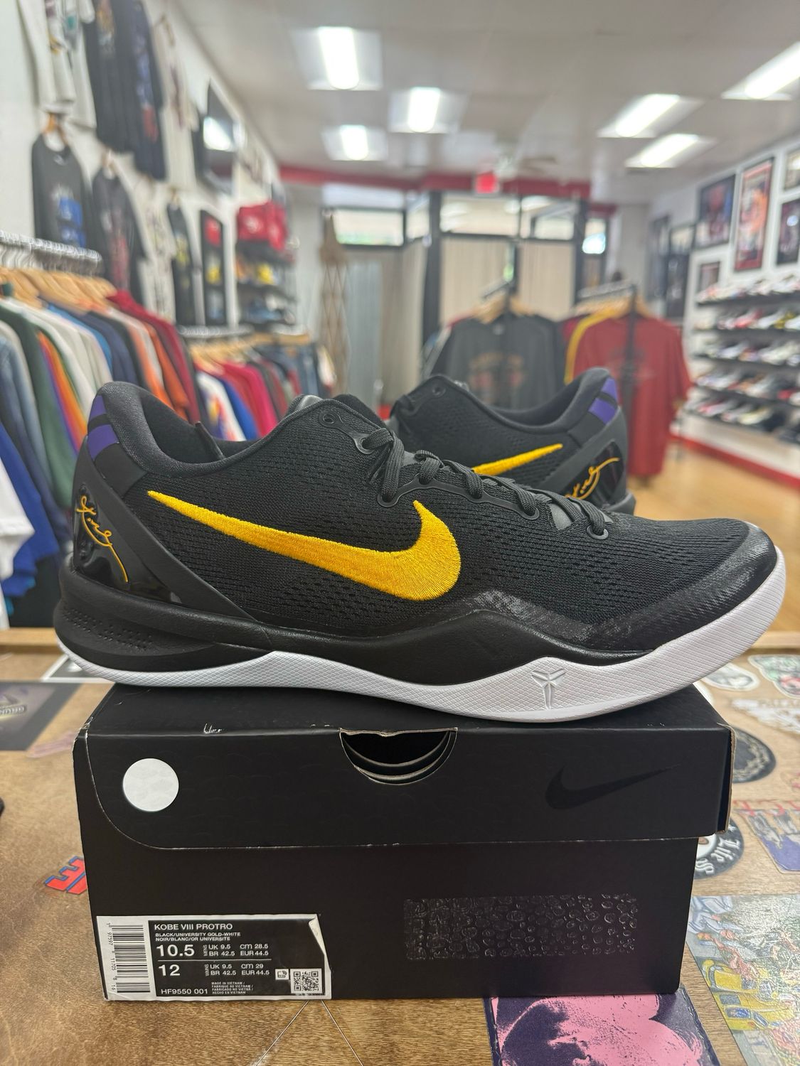 Lightly Worn Nike Kobe 8 Protro Lakers Away Size 10.5