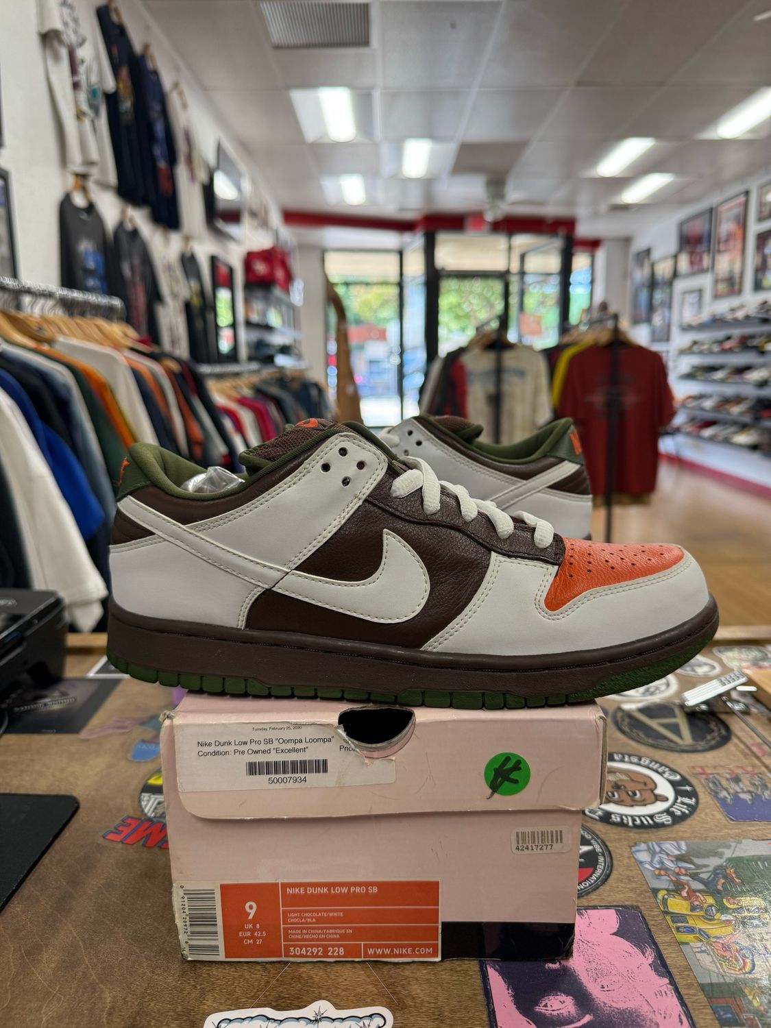 Nike SB Dunk Low Oompa Loompa Size 9 (WORN ONCE)