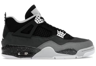 DS Jordan 4 Retro Fear (2024) Size 8.5
