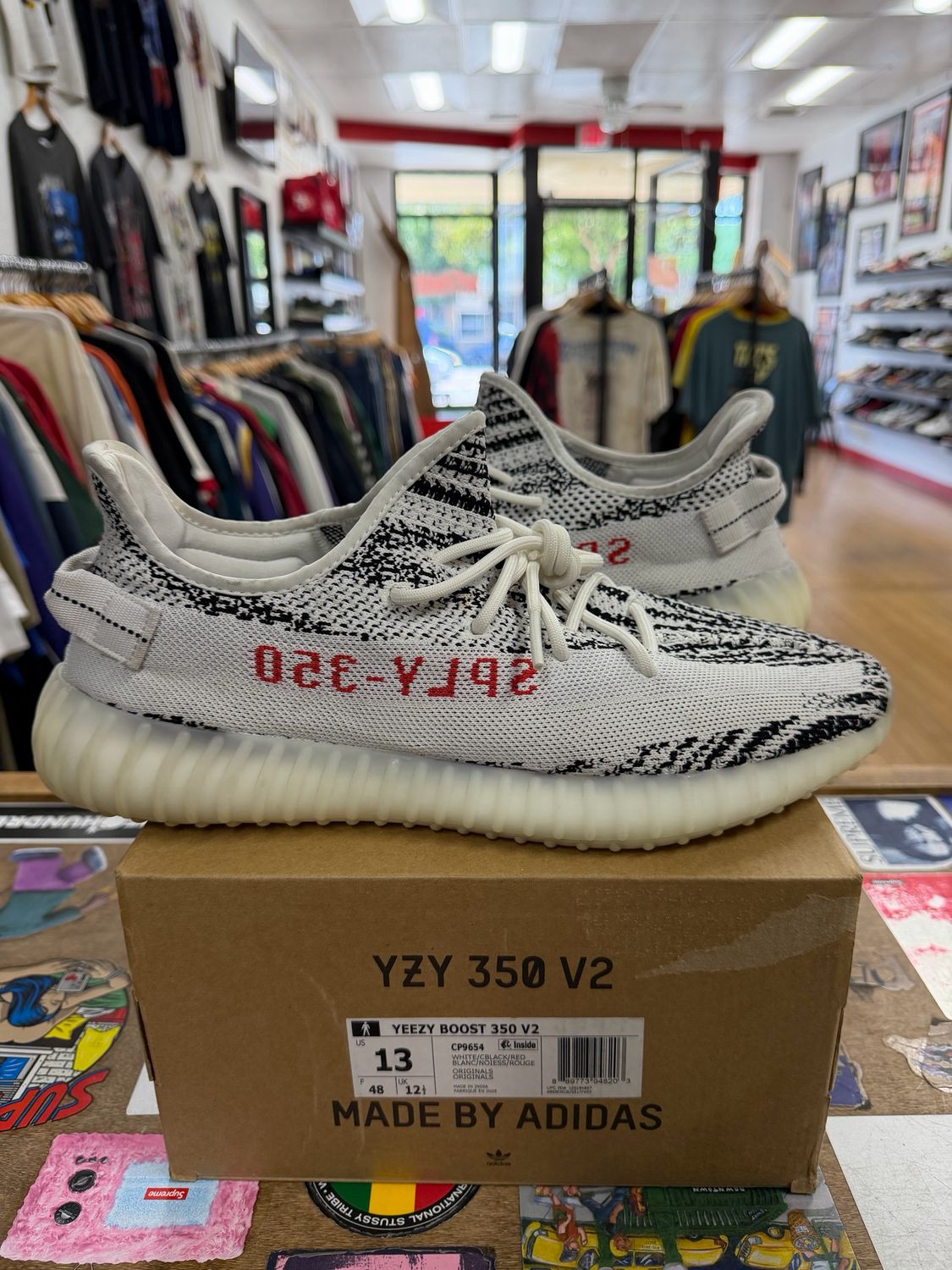 adidas Yeezy Boost 350 V2 Zebra Size 13 (WORN)