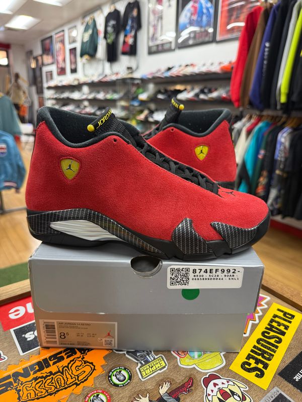 Jordan 14 Retro Ferrari (2025) Size 8.5 (LIGHTLY WORN)