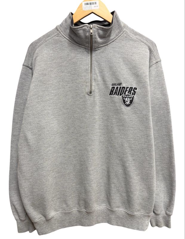 Pre Owned  Oakland Raiders Quarter Zip PullOver Size M