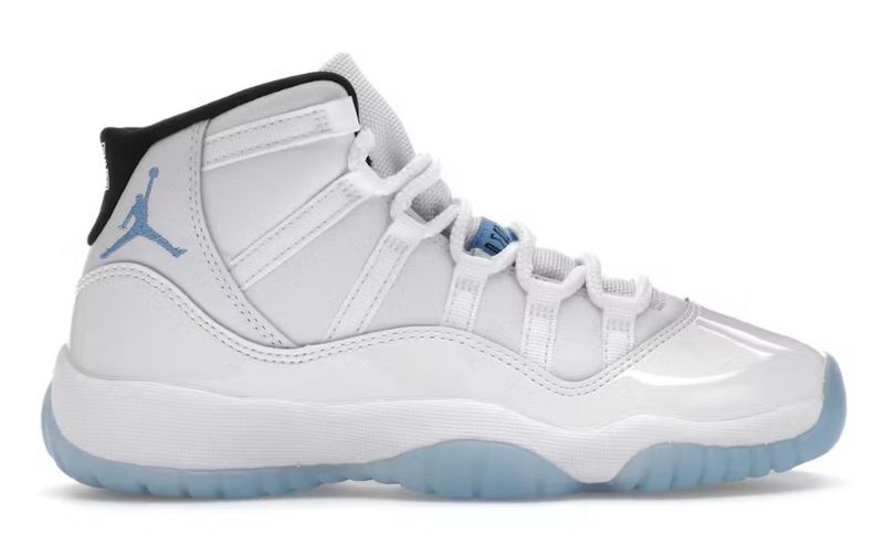 DS Jordan 11 Retro Legend Blue (2024) (GS) Size 6.5Y