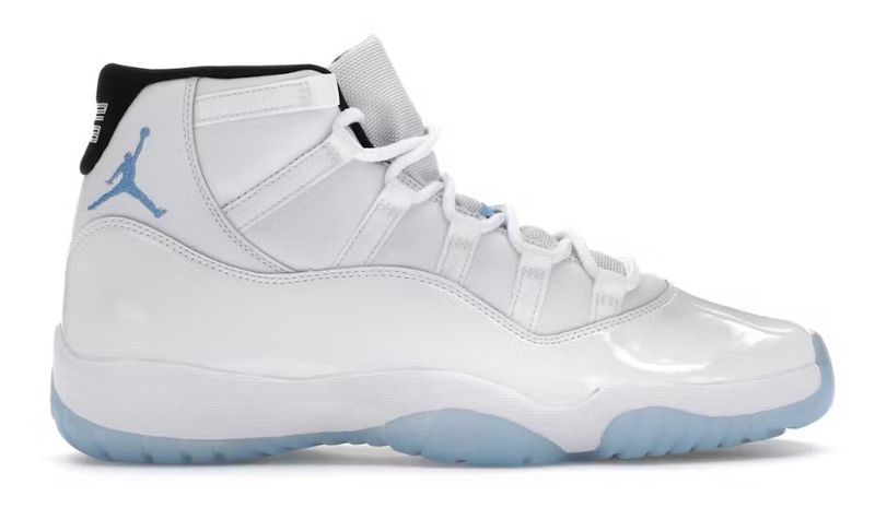 DS Jordan 11 Retro Legend Blue (2024) Size 10