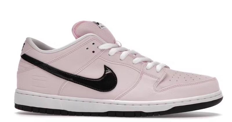 Nike SB Dunk Low Pink Box Size 9 (NEW)