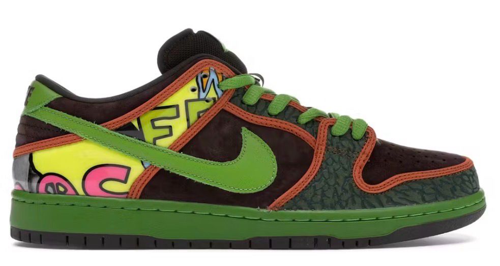 DS Nike SB Dunk Low De La Soul (2015) Size 9