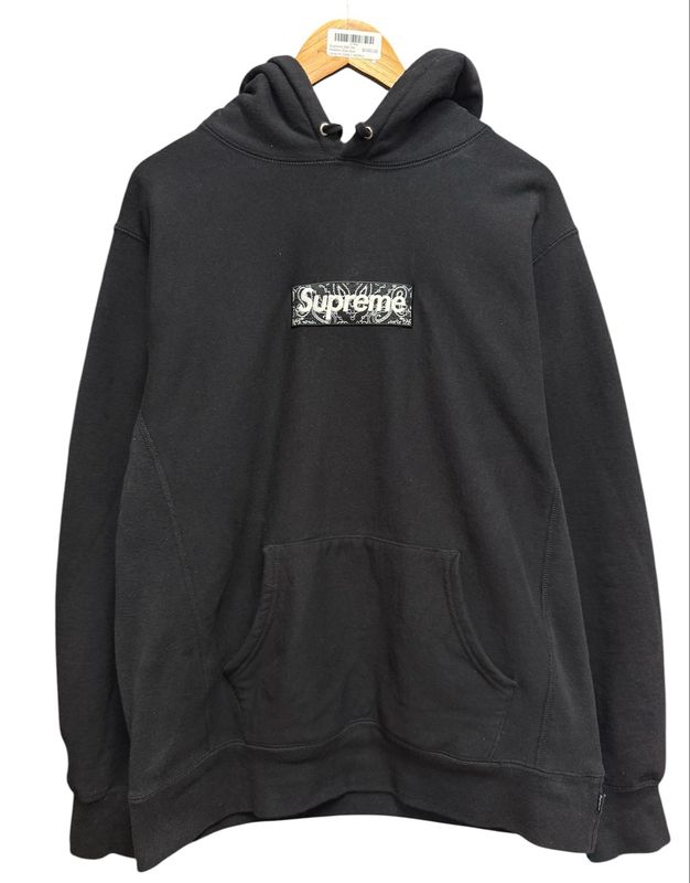 Supreme Bandana Box Logo Hooded Sweatshirt Size Large (FLAWS + WORN)