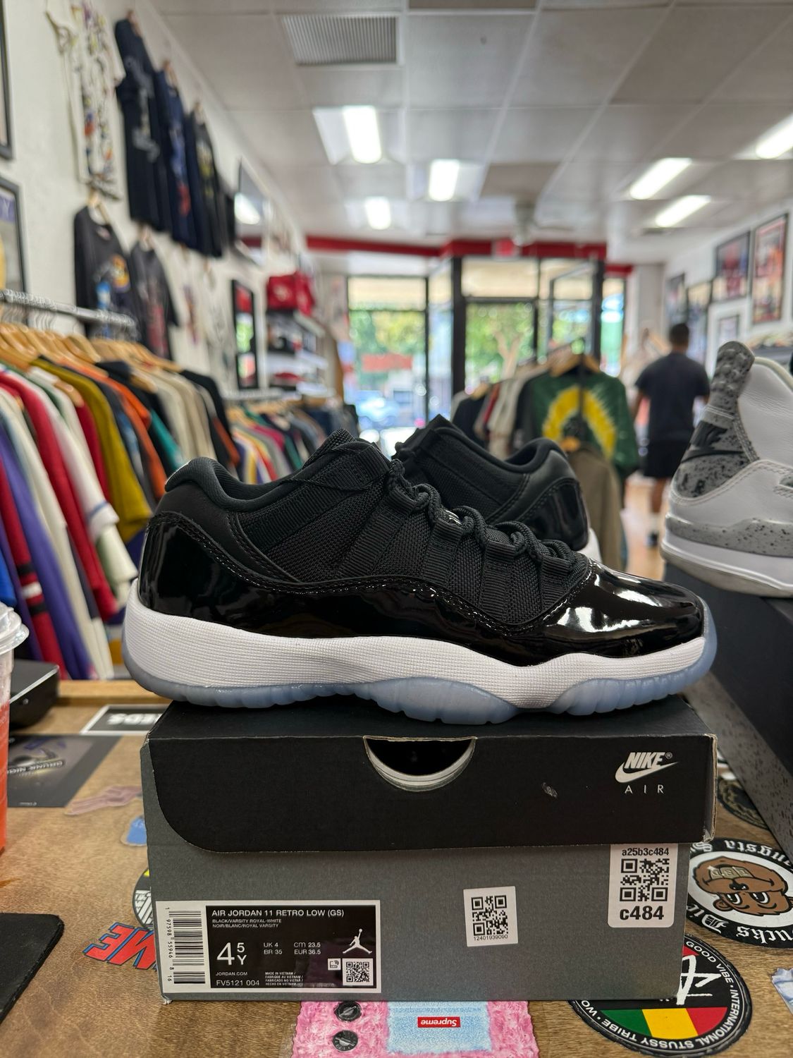 Worn Once Jordan 11 Retro Low Space Jam (GS) Size 4.5Y